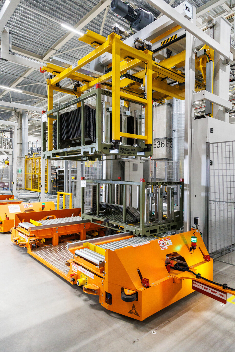 BMW's logistics strategy is heavily reliant on advanced technologies, emphasising digitalisation and intelligent systems across the entire supply chain