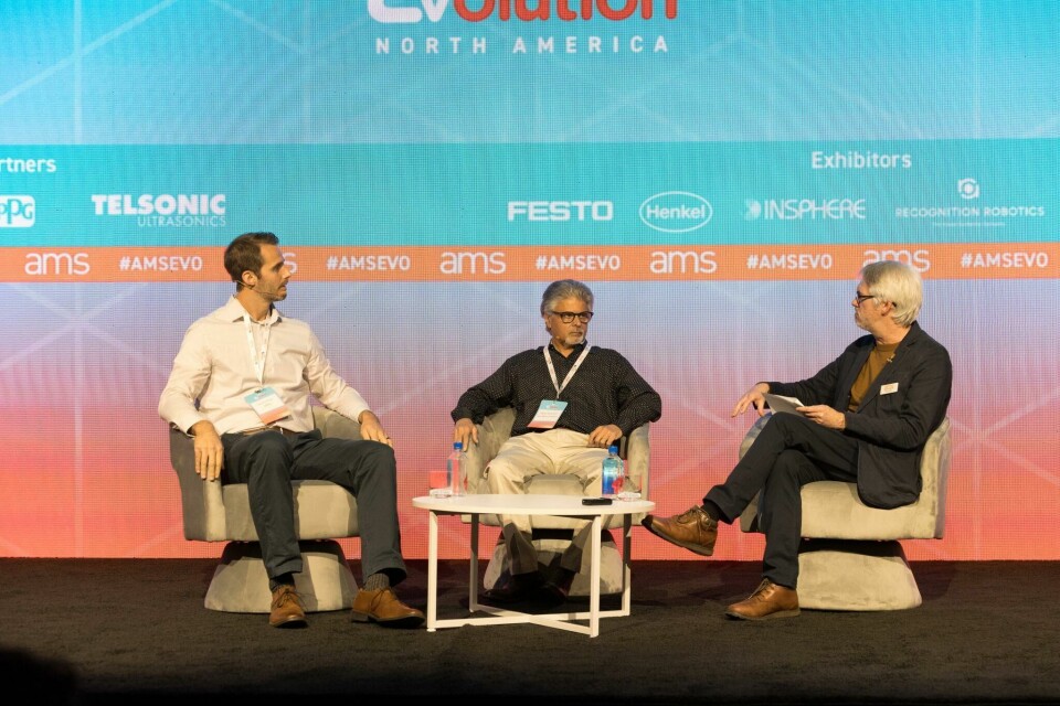 (From L to R) Steve Phillips, PPG; Rajeev Kalamdani, Ford and Nick Holt, AMSUsing data to transform manufacturing engineering and operations 1730416020109