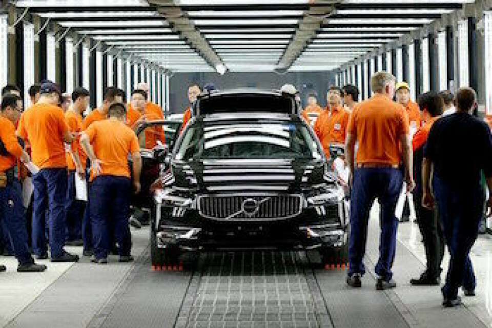 Growing Geely Volvo S90, Daqing
