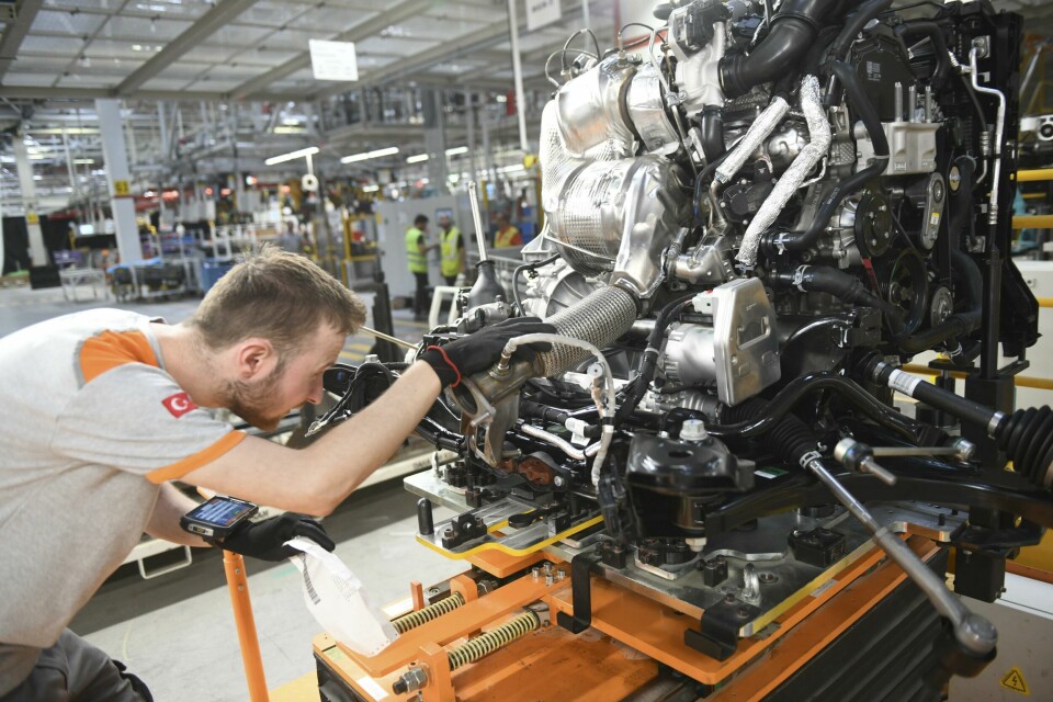 To meet customer demands Ford Otosan is producing a mix of powertrain models Ford Otosan1