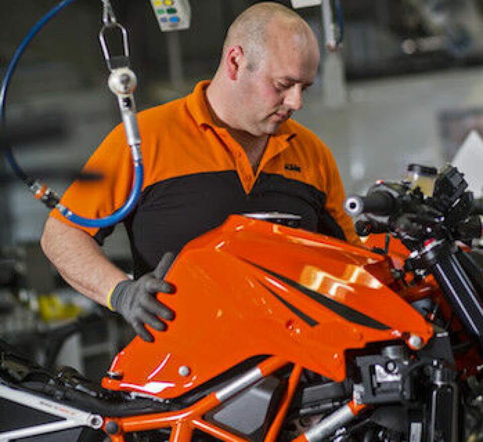 KTM steps up the pace 36910_ktm-assembly