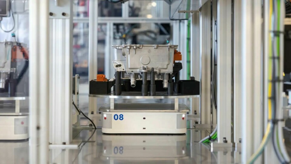 The PEB manages electric motors in hybrid and plug-in hybrid powertrains and is vital for vehicle performance pr-aveiro-banner