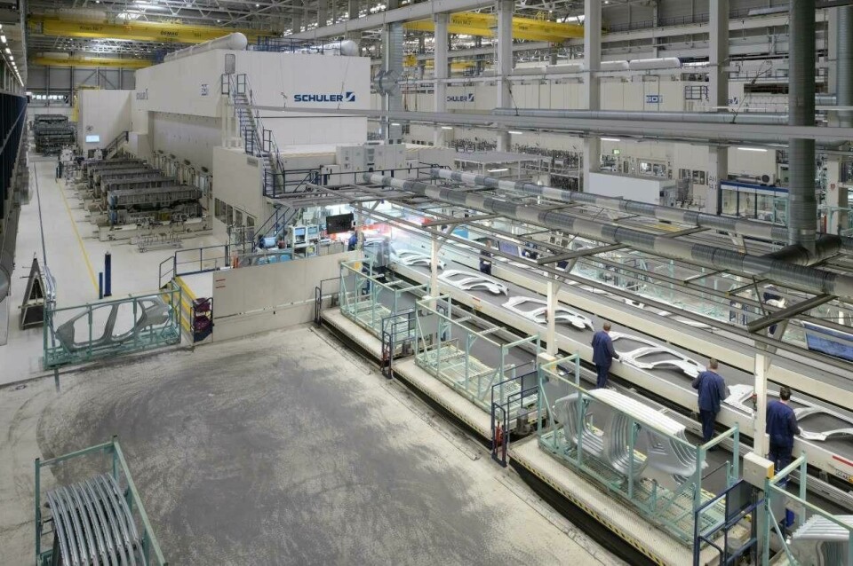 BMW is building a new press shop in SpartanburgThe press shop, with equipment from Schuler, will be the plant’s first on-site stamping facility, and is part of BMW’s ‘local for local’ strategy BMW is building a new press shop in Spartanburg with Schuler