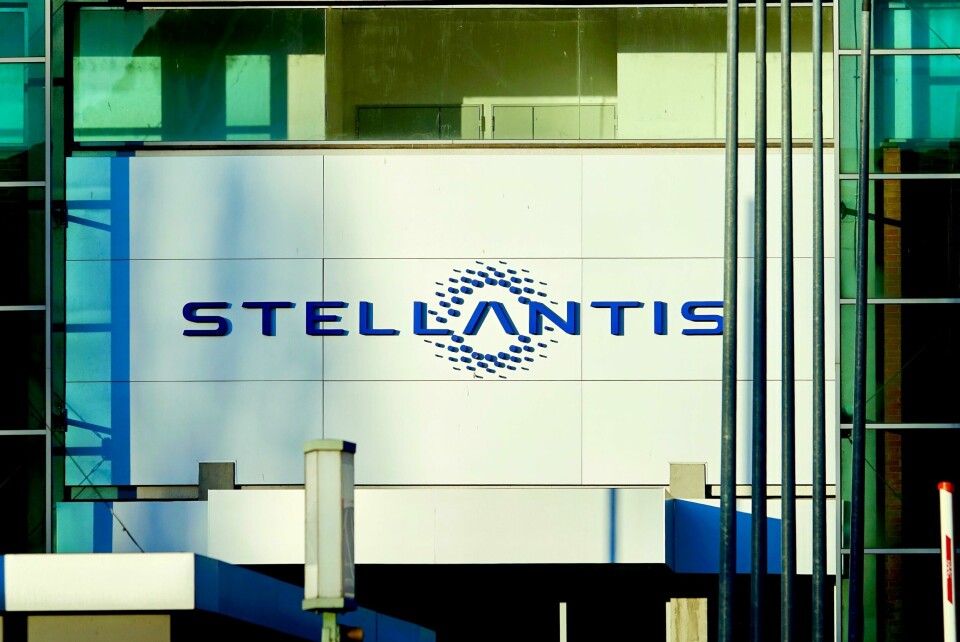 Kip points to Stellantis’ use of HMIs with MES, AI, and energy data to enhance decision-making and factory efficiency. Kip points to Stellantis' use of HMIs with MES, AI, and energy data to enhance decision-making and factory efficiency.