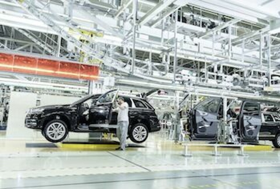 Audible progress Assembly hall, Audi Bratislava
