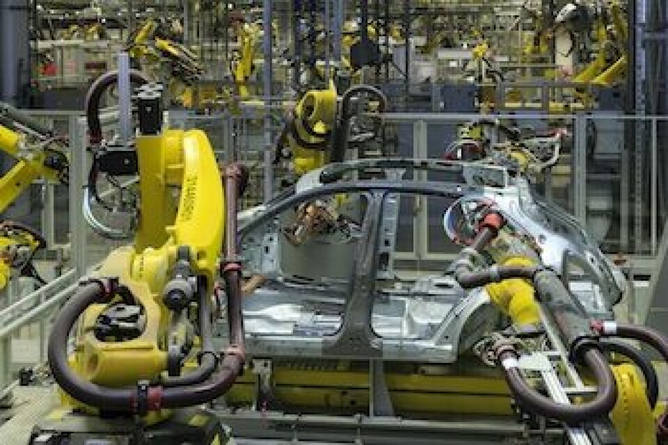 Making the new Macan New Macan bodyshop, Leipzig