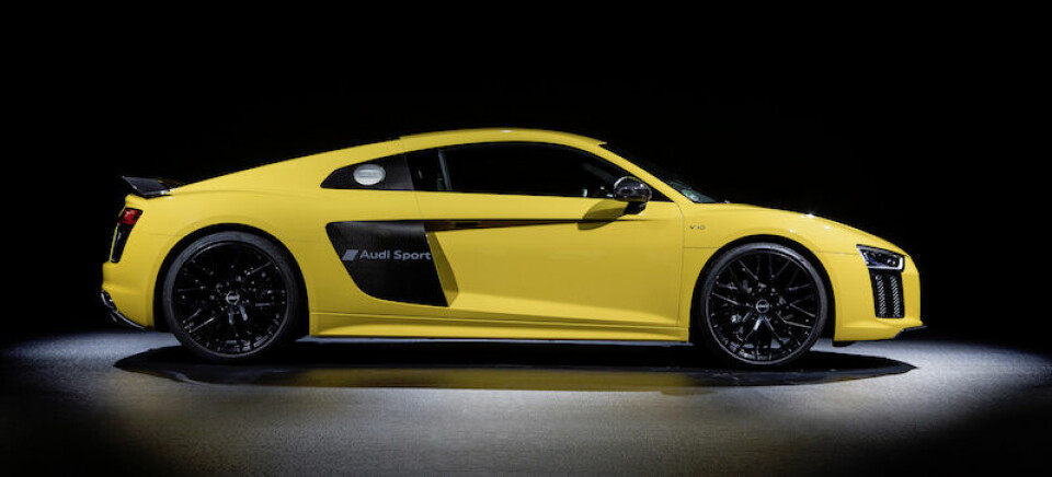 Scratching the surface Audi R8