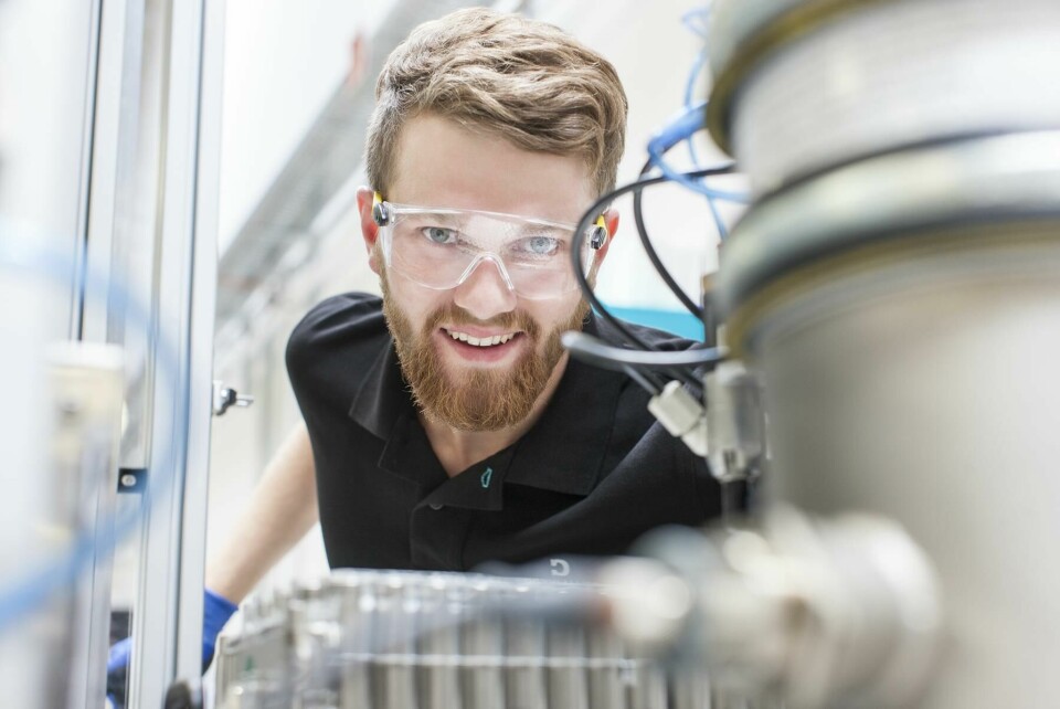 Empowering subject matter experts across productionDräxlmaier aims to accelerate AI and digitalisation advances by ensuring a ‘critical mass’ of specialists in plants, from PLC programmers, IT experts as well as specialists in tools and data visualisation Dräxlmaier_Prototyping