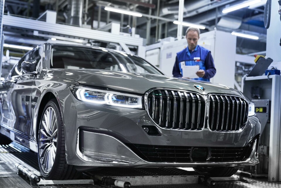 A blaze in Bavaria BMW 7 Series final inspection Dingolfing