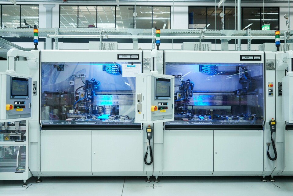 A new battery assembly line has been built to supply modules for the electric Mini Batteries for Mini at Dingolfing