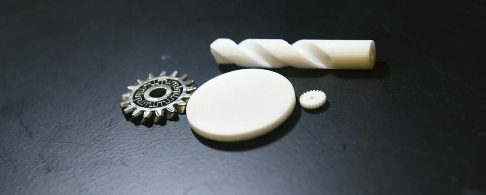 Complex objects can be fabricated by spraying successive layers of nano particles of ceramic (zirconia and alumina) or metal in a carrier liquid, which then evaporates as the intended object is created AM materials - Alumina and metal materials