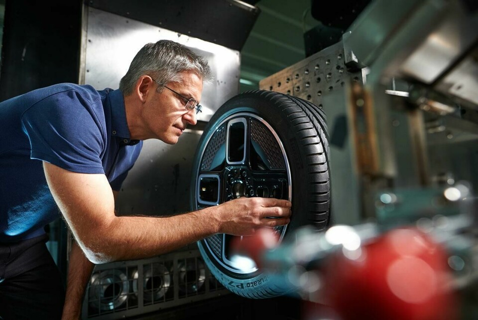 “Reducing CO2e emissions over the entire life cycle of a vehicle, as well as circular economy, is a significant part of our strategy” - Roberto Rossetti, Total Vehicle Life Cycle Development, BMW Roberto Rossetti, Total Vehicle Life Cycle Development, BMW