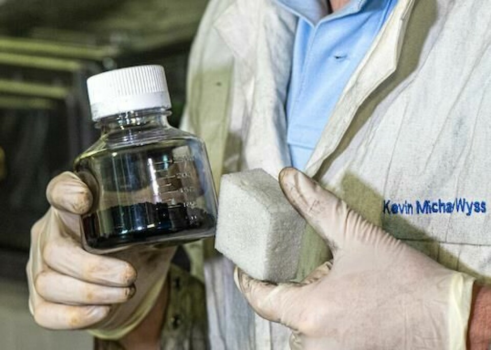 Ford has been using up to 27 kg of PU foam in its vehicles, with about 0.9 kg being graphene-reinforced, since 2018 FordGraphenePUfoam