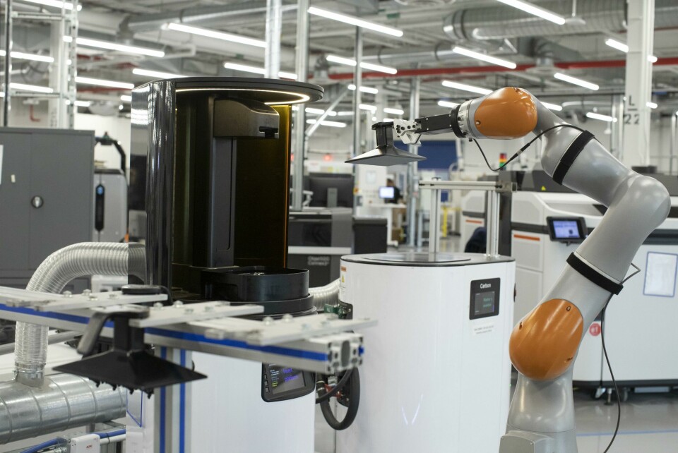 Ford has filed several patents relating to the overall process, communication interfaces and precise positioning of the robot Ford AMC_AutonomousRobotAnd3Dprinter