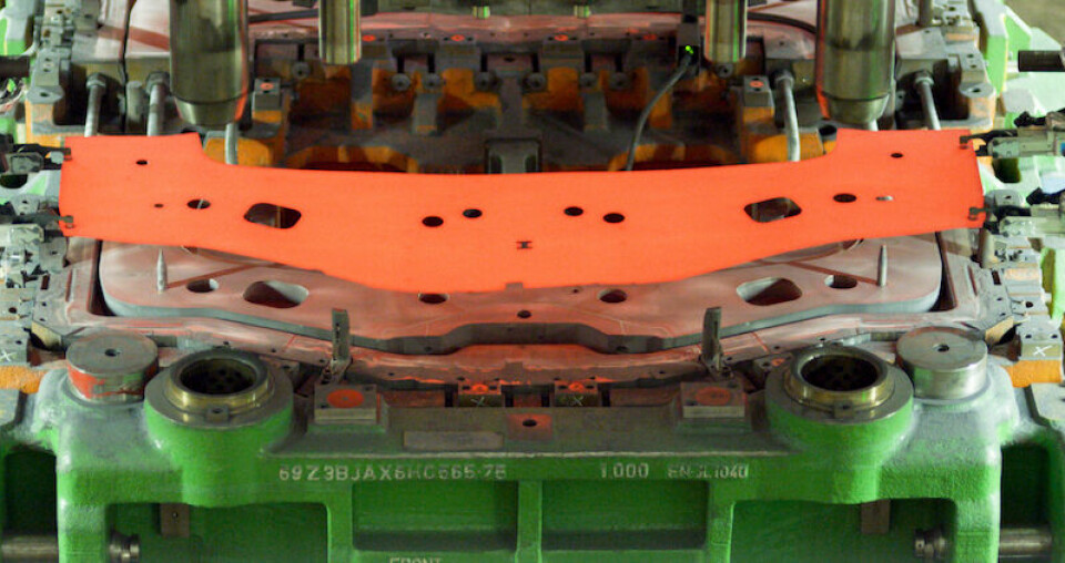 Casting a duo Ford hotforming Saarlouis