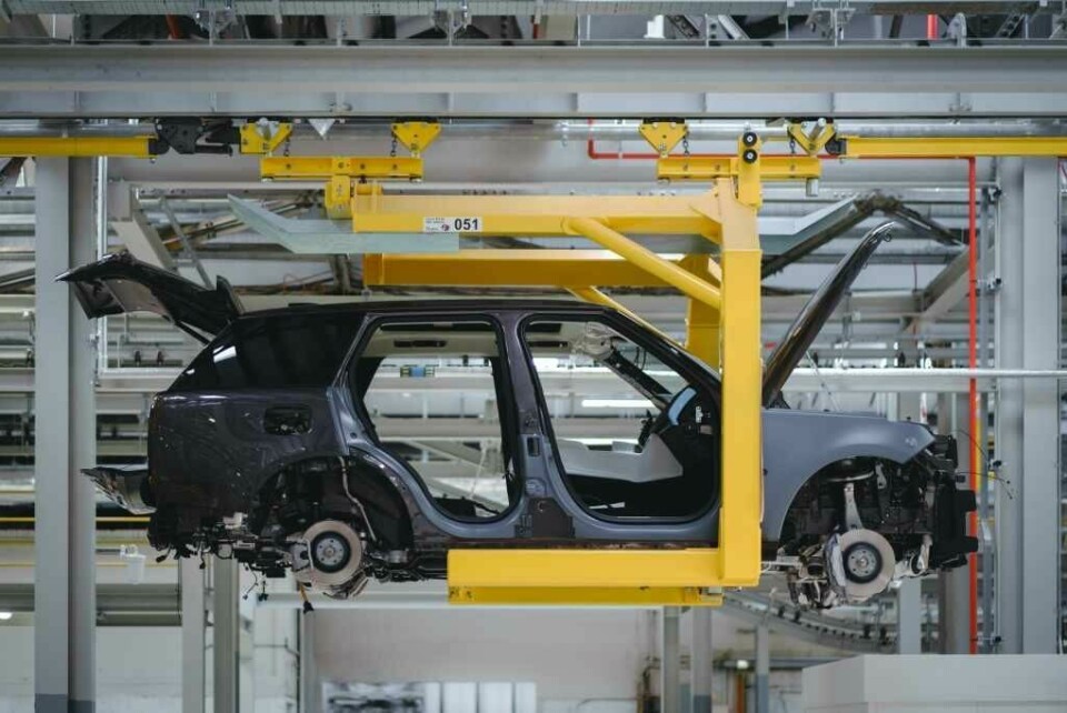 JLR expands investment in the UK for EV productionThe carmaker is investing across its UK industrial footprint, including a new EV in Halewood, and a new electric Jaguar in Solihull (pictured) JLR_Reimagine_Solihull_Production_06