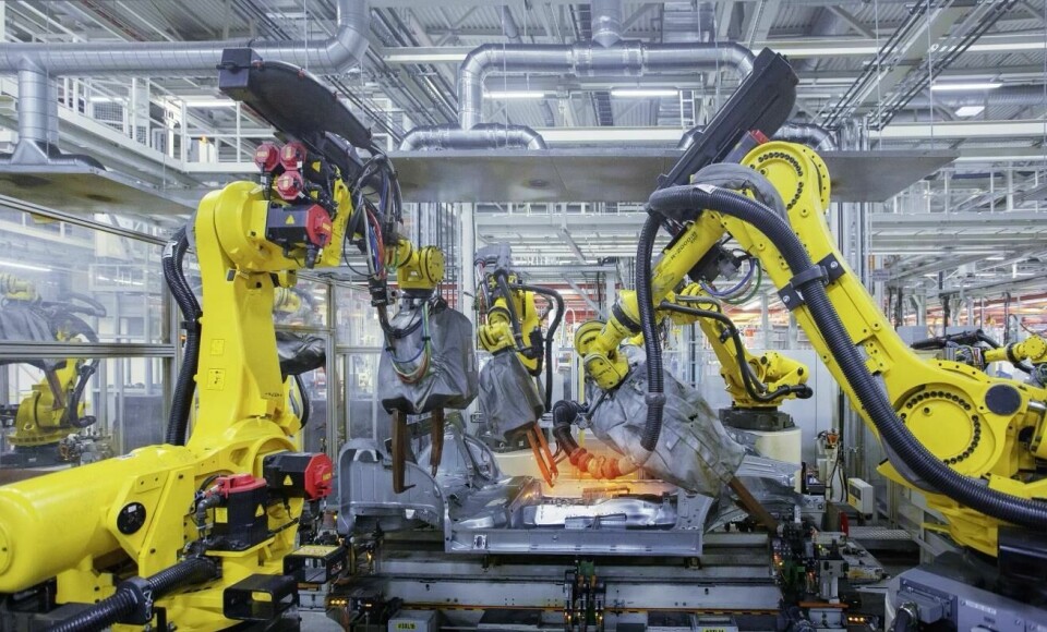 A bodyshop was built in 2016 to enable Tiguan production VW Kaluga e