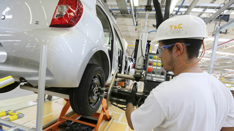 An order for progress Nissan Resende
