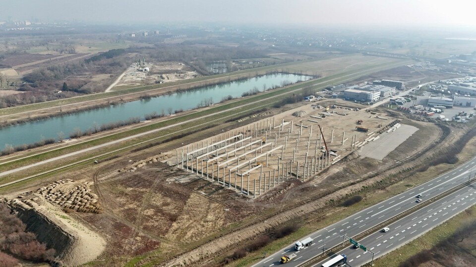 A large-scale autonomous EV facility is rising at Lučko’s new 10-hectare park. A large-scale autonomous EV facility is rising at Lučko's new 10-hectare park.