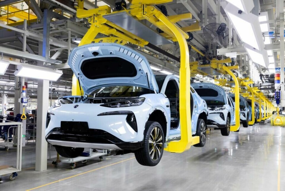 Chinese vehicle makers look to international markets for growth, but domestic government pressure and trade barriers may slow expansion. 2.BYD-s-Fully-Intelligent-Production-Line