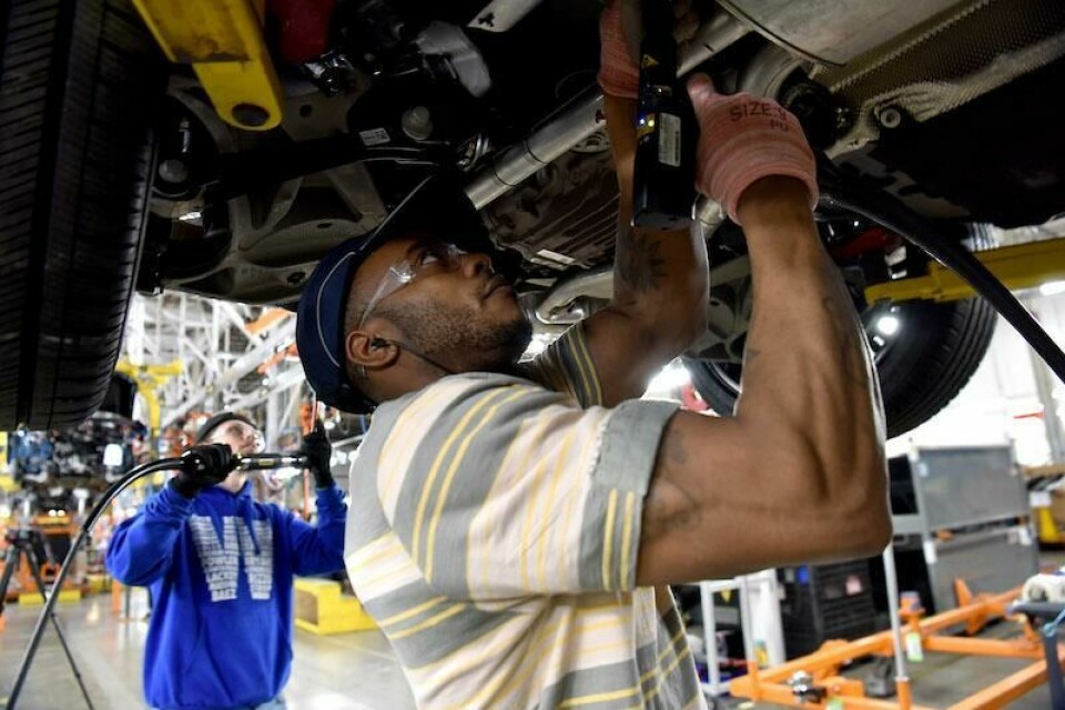 Ford is investing in its Chicago Assembly and Stamping facilities CAP_SV2_7317