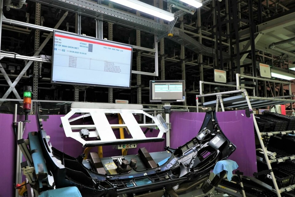 BMW uses its AIQX system for inline quality control checks and has over 1,000 AIQX units deployed across its Landshut plant BMW AIQX bumper scan
