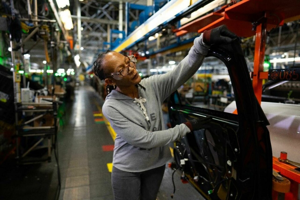 Leading the assembly team at Kansas City, GM’s Fairfax Assembly plant is Piego Connally. Leading the assembly team at Kansas City, GM's Fairfax Assembly plant is Piego Connally.
