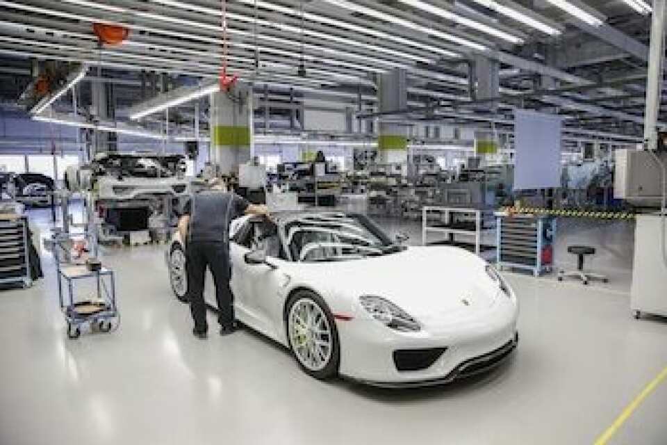 Porsche's Manufactory Porsche Manufactory