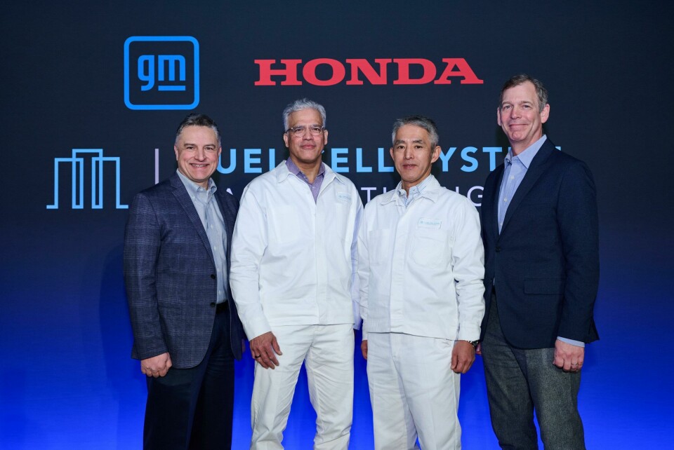 (From left to right) GM’s Charlie Freese, FCSM’s Suheb Haq and Tetsuo Suzuki, and Honda’s Jay Joseph. (From left to right) GM's Charlie Freese, FCSM's Suheb Haq and Tetsuo Suzuki, and Honda's Jay Joseph.