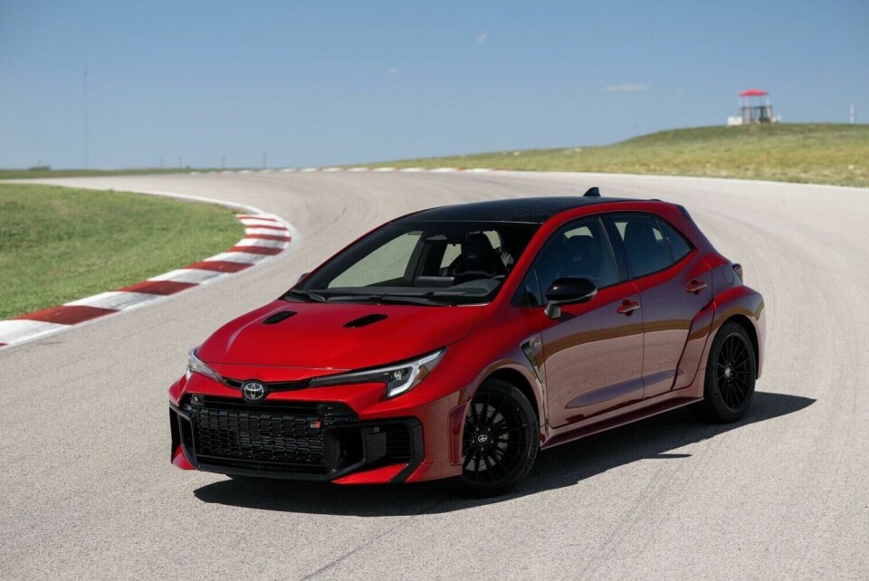2025 Toyota GR Corolla 2025-Toyota-GR-Corolla-Premium-Plus-Supersonic-Red