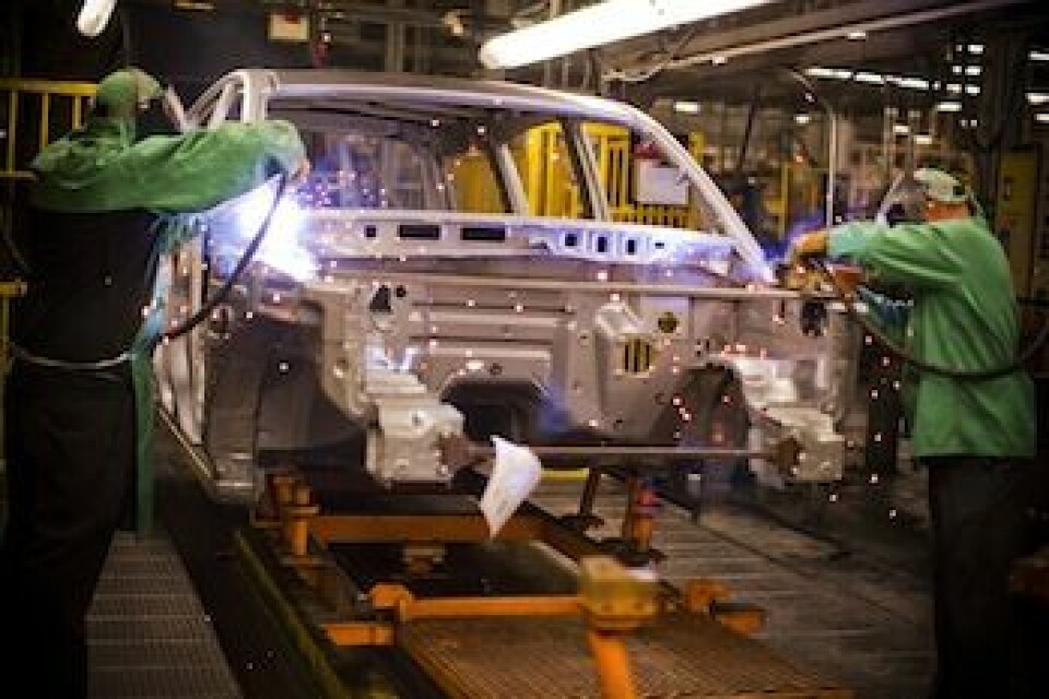 Turning less Japanese Nissan Canton