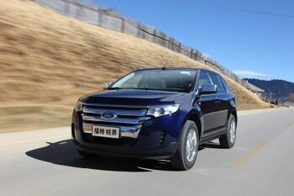 Setting the standard Ford Edge