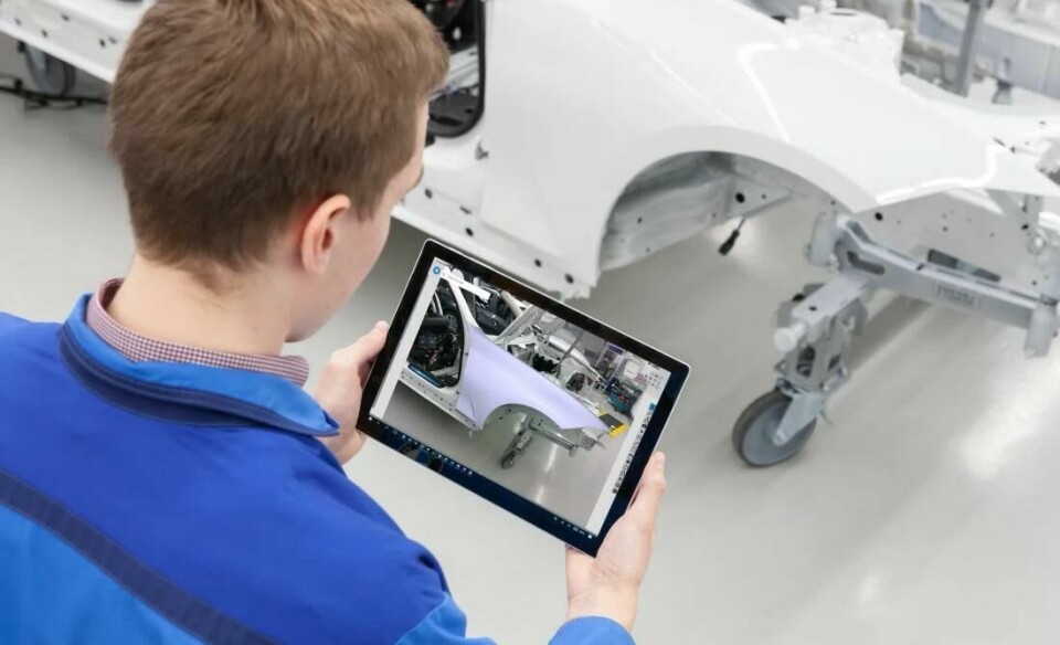 BMW says new digital solutions help to reduce downtime of production lines, planned or unplanned BMW AR