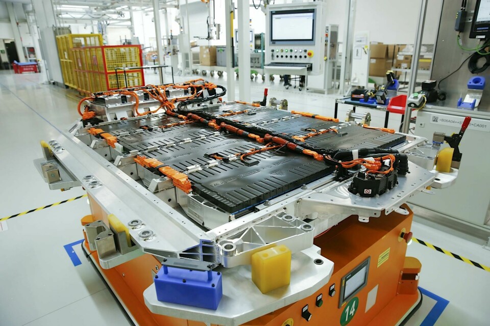 Battery production at BMW’s BBA battery center in China BMW Battery on AGV
