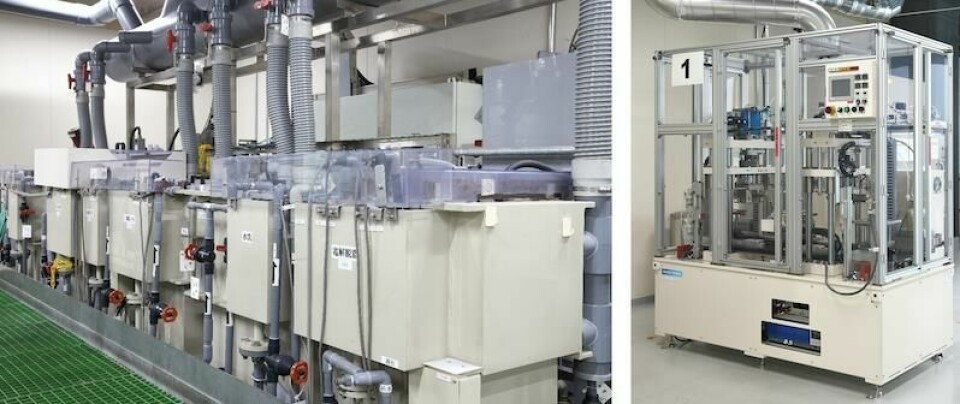 In a conventional plating process (left), substrates are fully immersed in plating solution and wash processes. Toyota’s innovation (right) is more precise and compact Toyota plating side by side