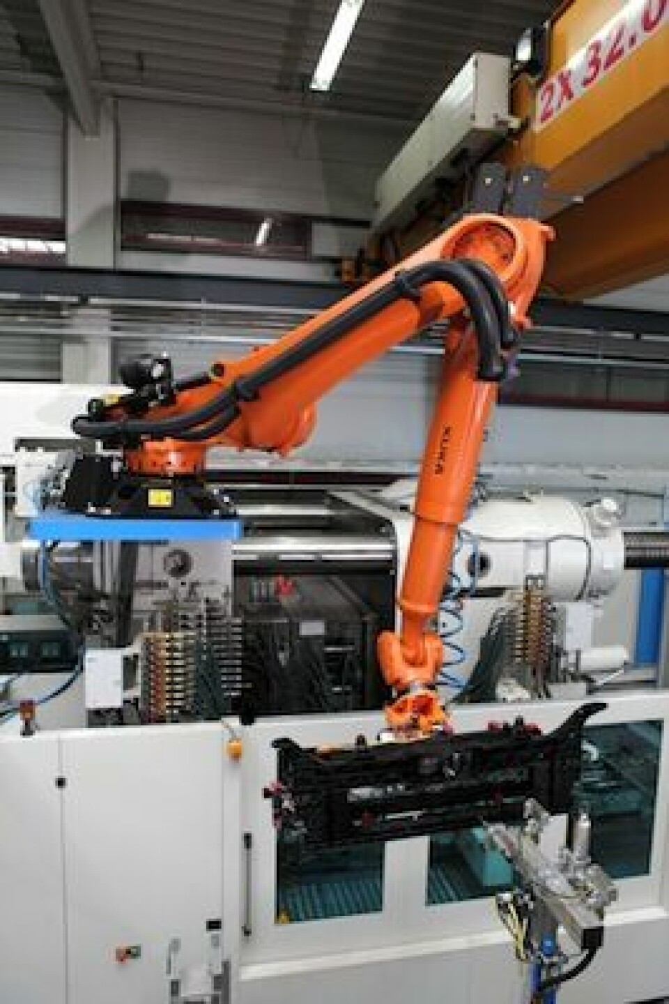 Intelligent automation Kuka KR 120 R3900, Karl Krumpholz