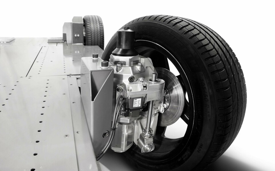 REE’s corner technology combines the electric motor, steering, suspension and braking systems REEcorner