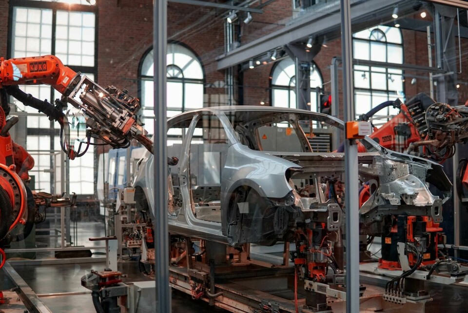 2023 was proof that the automotive industry’s growing emphasis on digital tools and technologies - and what of 2024? lenny-kuhne-jHZ70nRk7Ns-unsplash