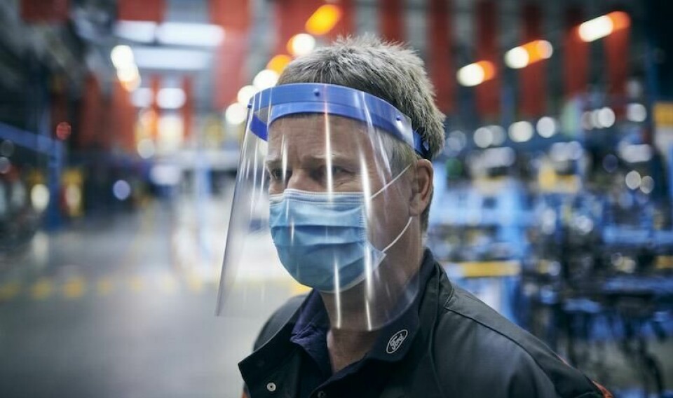 To alleviate demands on PPE supplies for healthcare workers, Ford is manufacturing its own protective equipment for issue to its factory employees in Europe 2020_FORD_RTW_ 8
