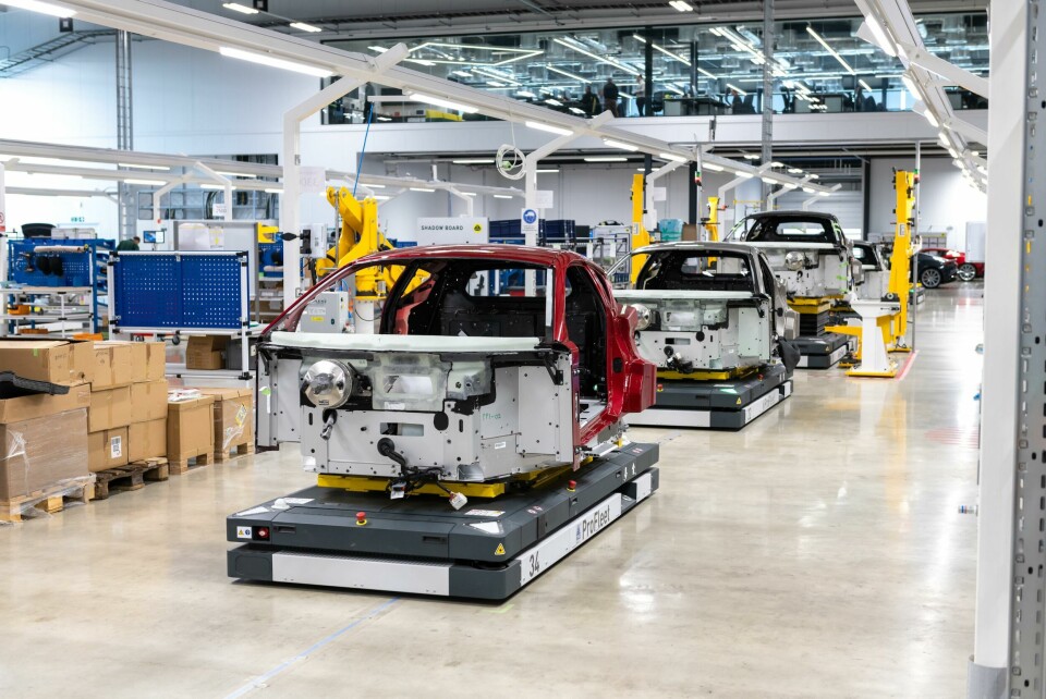 Lotus has introduced more automation into its production operations with Automated Guided Vehicles (AGVs) being used for the movement of cars-in-build on set routes around the factory, Lotus InsidetheChapmanProductionCentre