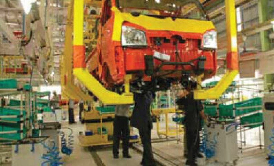 Lean green Mahindra machine