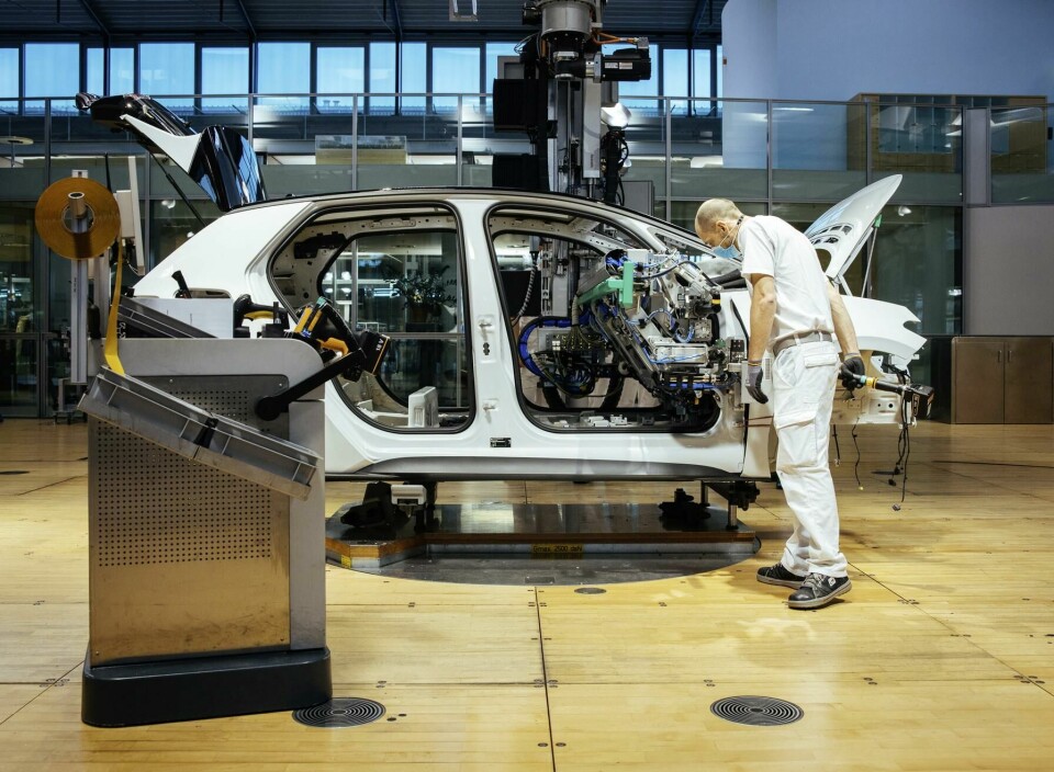 Electrification and digitalisation go hand in hand at Ford and VW VW ID.3 Dresden assembly