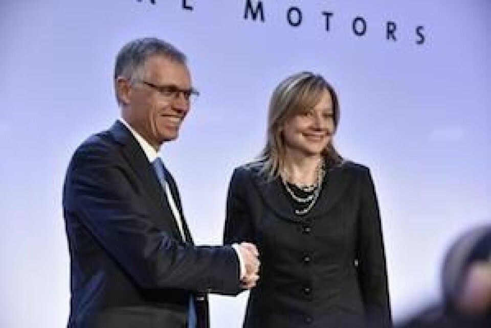 PSA’s Carlos Tavares struck a deal for Opel with GM’s Mary Barra in 2017 Carlos Tavares and Mary Barra