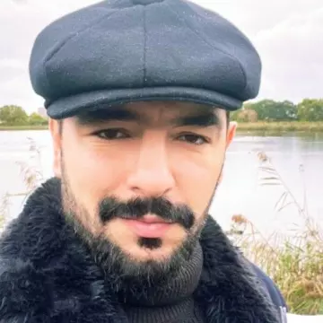 Ilkhan Ozsevim