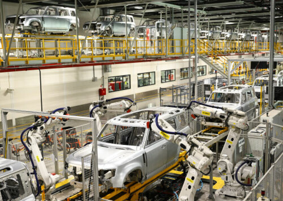 Defender production at JLR's Nitra plant