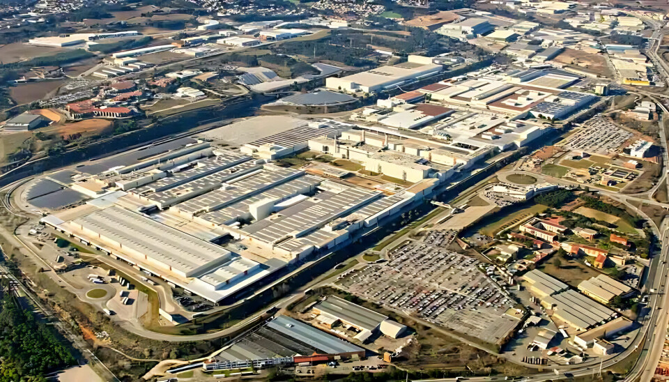 SEAT Martorell in Barcelona's new automated system uses 3D sensors and RFID to spot missing bolts in real time, cutting rework and boosting efficiency.