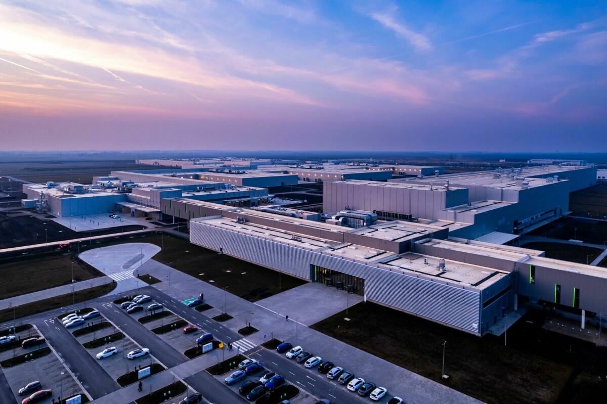BMW Debrecen Plant Ramps Up Neue Klasse EV Production | Automotive  Manufacturing Solutions
